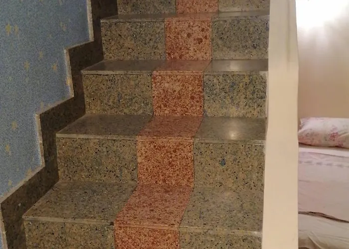 דירה опера וארנה